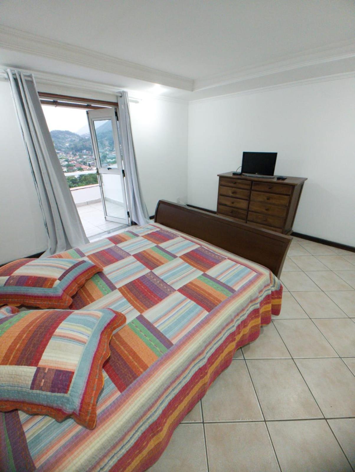Linda Casa Na Granja Comary/Cbf Vila Teresópolis Exterior foto